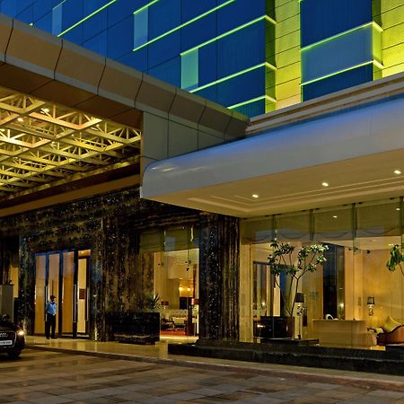 Radisson Blu Jaipur Hotel Buitenkant foto