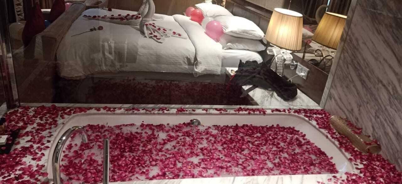 Radisson Blu Jaipur Hotel Buitenkant foto