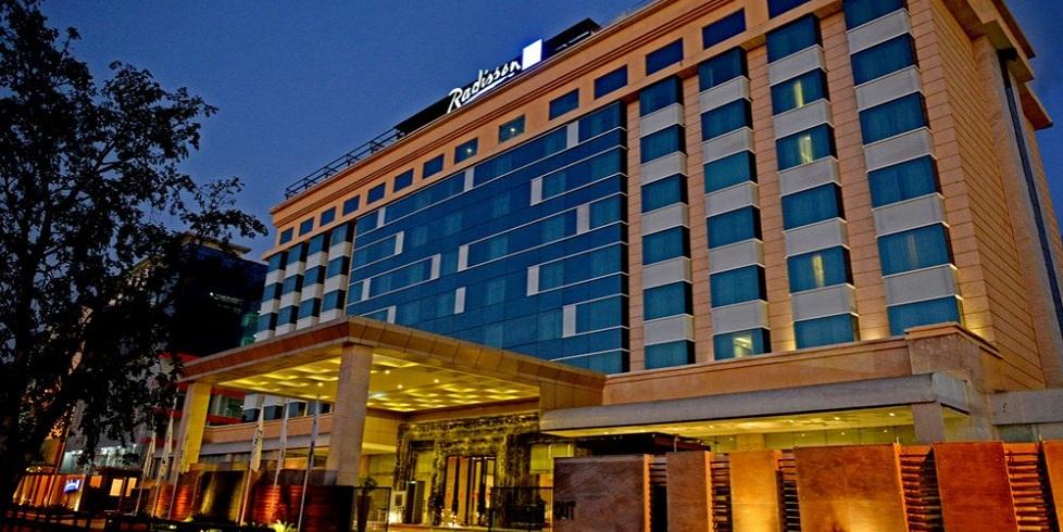 Radisson Blu Jaipur Hotel Buitenkant foto